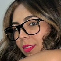 Абигейл Р. Н. Голая