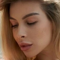 Аделина Уайт Голая