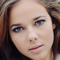Адриана Нойбауэрова Голая
