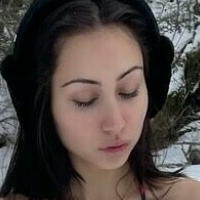 Алекс Пулоутидес Голая