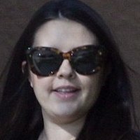 Алексис Арлингтон Голая