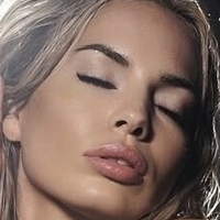 алине арабелла Голая