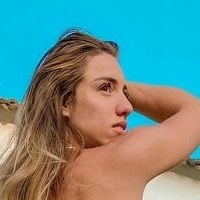 Аманда Бьюгер Голая