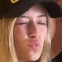 Амели Дилла Голая