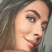 Ана Корниелес Голая