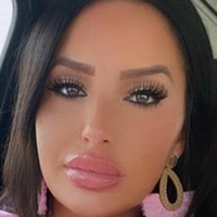 Анаис Брага Диас Голая
