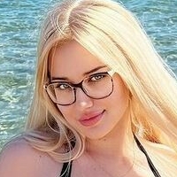 Анастасия Тикуc Голая