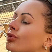 Анита Милан Голая