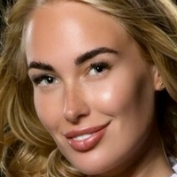Анна Брон Голая