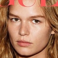 Анна Юверс Голая