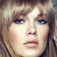 Анна Калина Голая