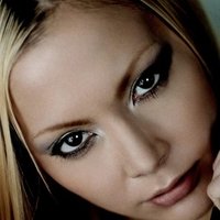 Анна Кадзуки Голая
