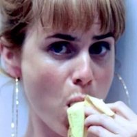 Анна Пиери Голая