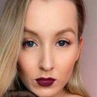 Энни Аа Голая