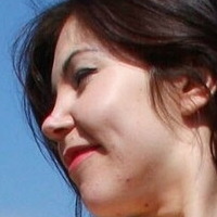 Ария Вивиан Голая