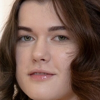 Ариана Шайн Голая