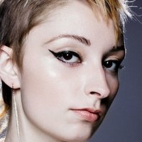 Ариэль Холмс Голая