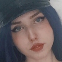Атласалва Зейнеп Голая