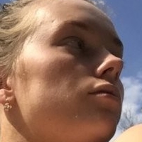 АвалонХоупОфициальный Голая