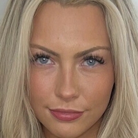 бедбриттхо Голая