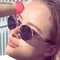 Бандитка Кристина Голая