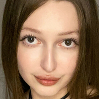 Биби Николетта Голая