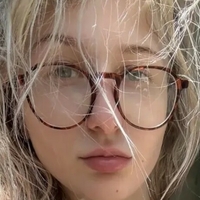Белла ДМН Голая