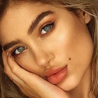 Белль Лусия Голая