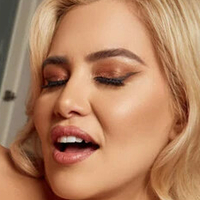 Кейтлин Кэри Голая