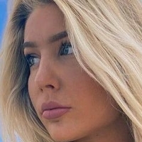 Карли Мауэр Голая