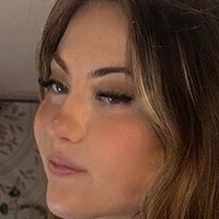 Клоэ Амау Голая