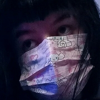 Хлойш Голая