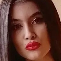 Михаэла Коанда Голая