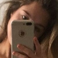 Колледж Клин Итинг Голая