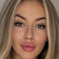 Корнелксоксо Голая