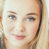 Дагни Бакер Йонсен Голая