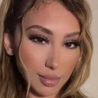 Дейзиабициалофициал Голая