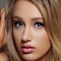 Даллас Чендлер Голая