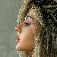 Диана Моник Шопар Голая