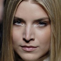 Диана Силлаотс Голая