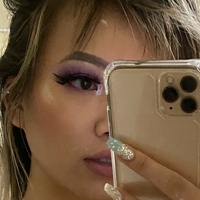 Edmthotiana Голая