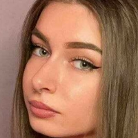 Элиза Эспозито Голая