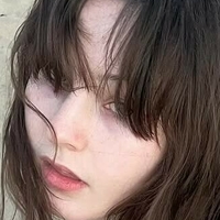 Элла Вулси Голая