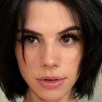 Элла Трэшер Голая
