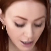 Элззтвич Голая