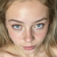 ЭмилиЛаур / амибнв Голая