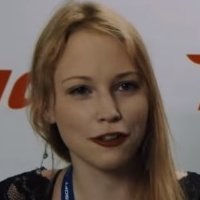 Энни Ойуткангас Голая