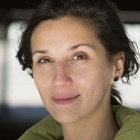 Эстер Банфалви Голая