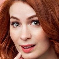 Фелисия Дей Голая