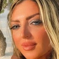 Флавиана Баста Голая